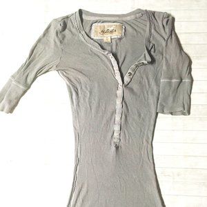 Hollister 3/4 Sleeve Button up Top